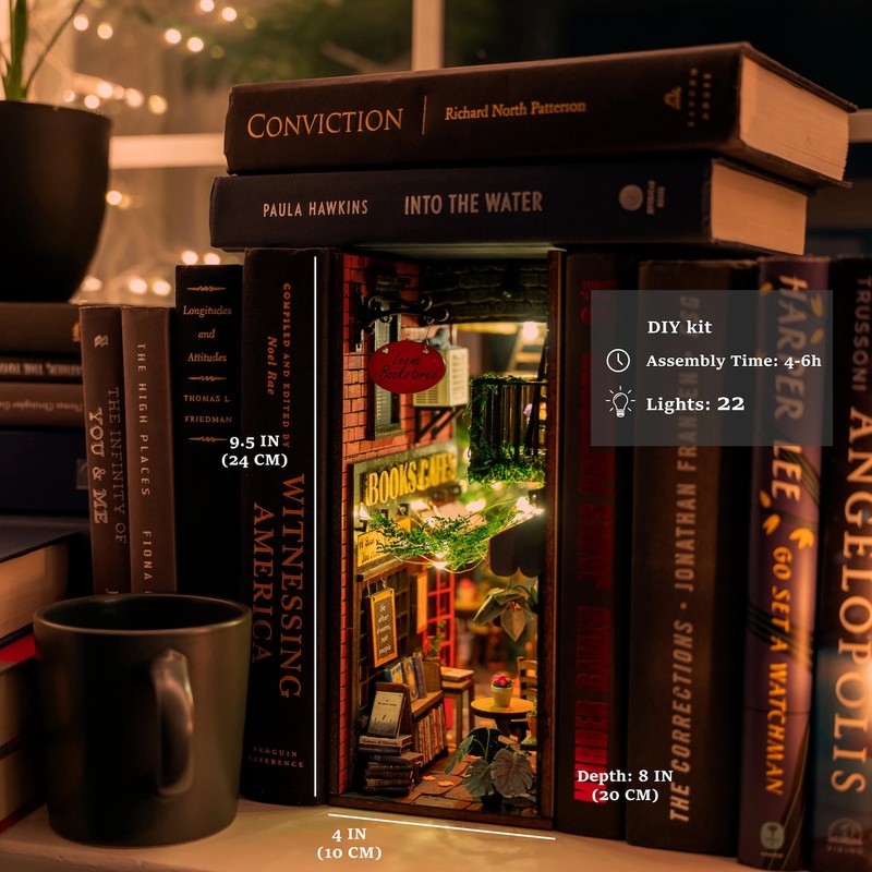 bookshelfalley.jpeg