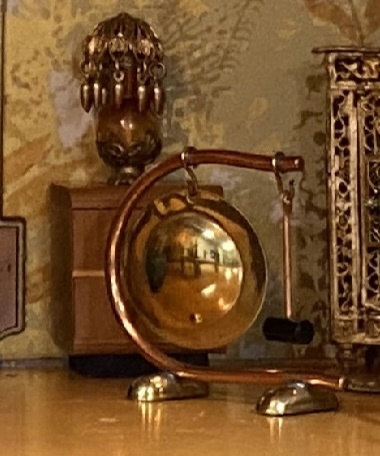 gong.jpg