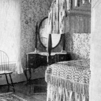 ColonialRevivalBed1913.jpg